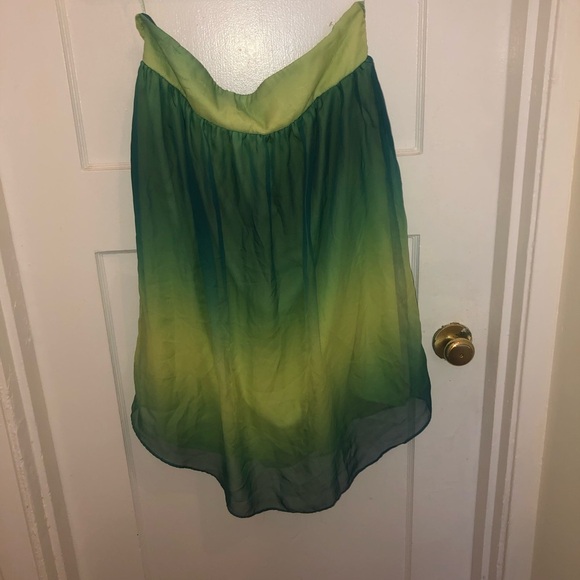 Green Umbria Teaberry A-Line Resort Skirt, sheer fairylike fabric, preloved - Picture 8 of 8